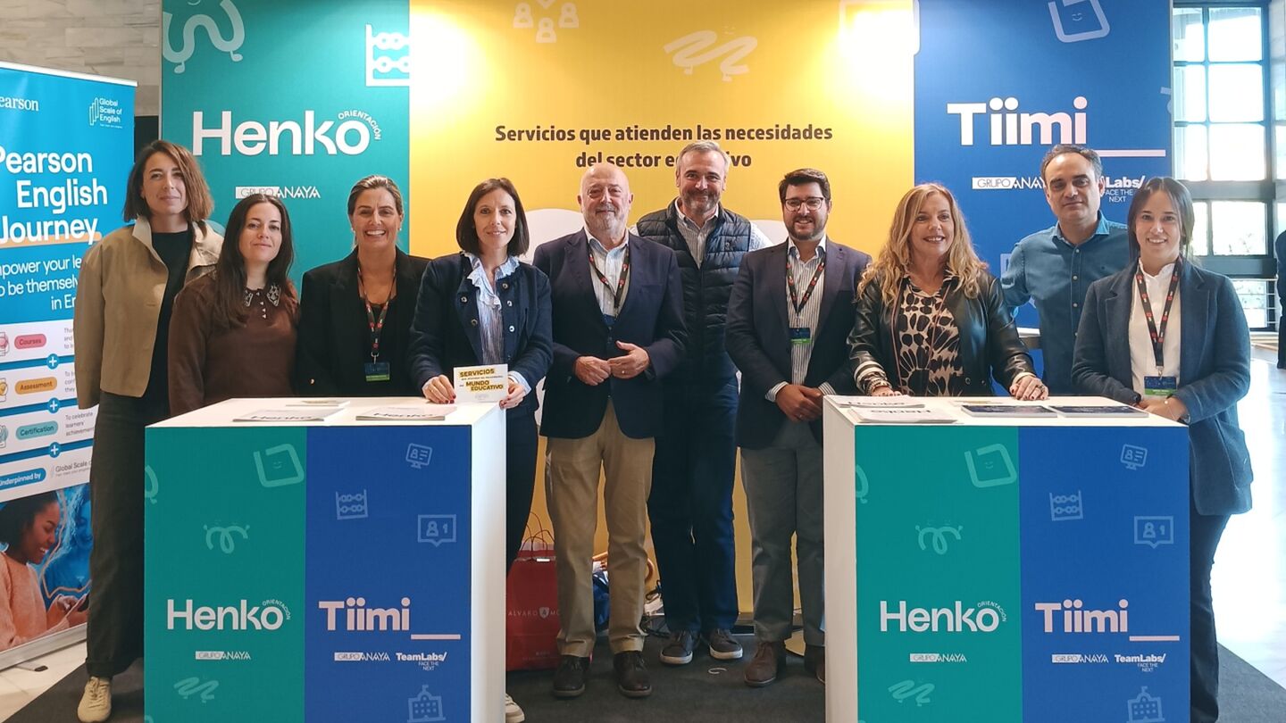 Equipo comercial de Servicios Educativos de Grupo Anaya en el Congreso CECE 2024