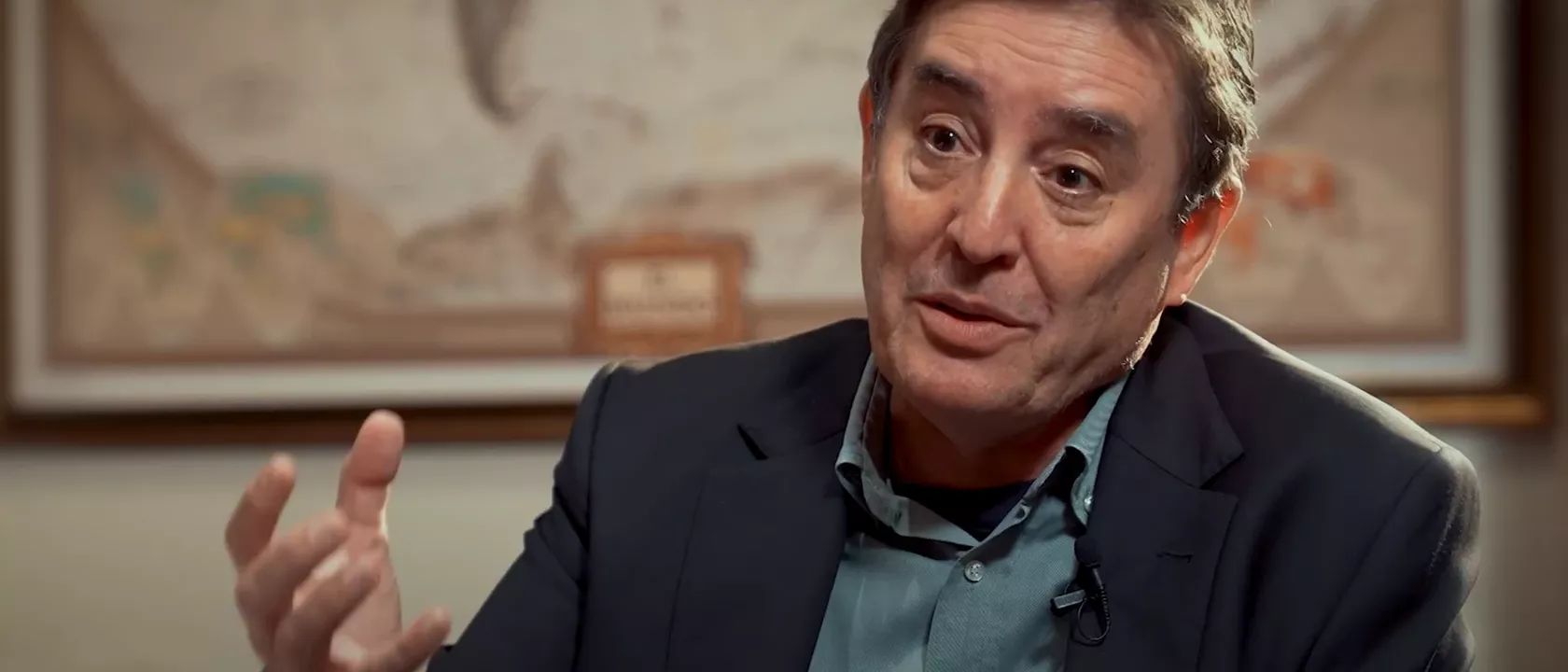 Luis García Montero sobre el español y el plurilingüismo Luis García Montero sobre el español y el plurilingüismo