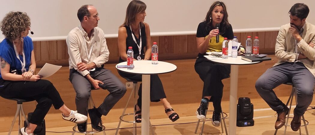 Mesa redonda Grupo Anaya en Jornadas Inclusión 3D Granada