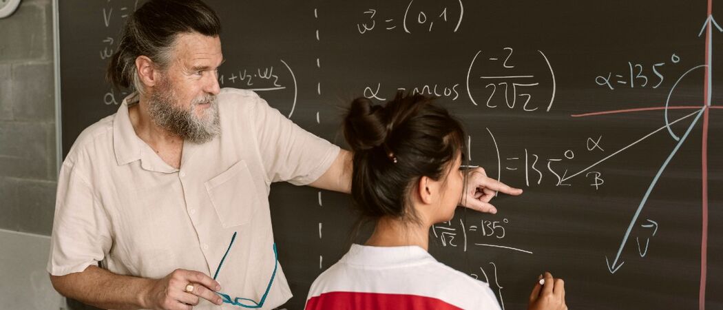 Video_Matematicas_Bruno_2022 Video_Matematicas_Bruno_2022