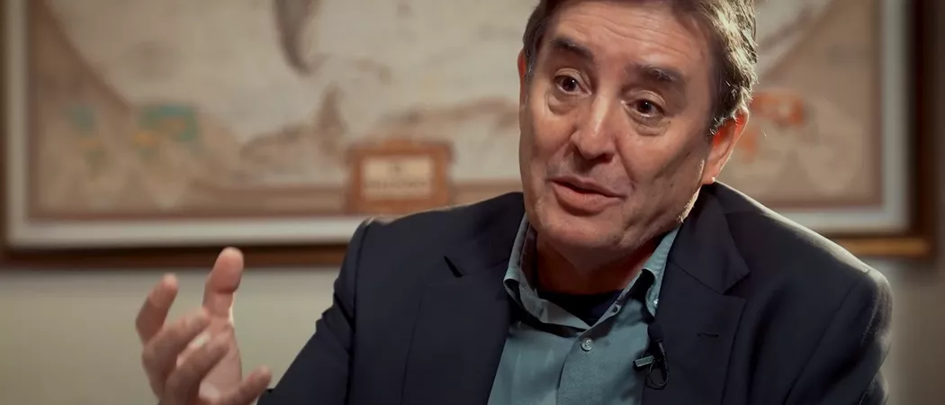 Luis García Montero sobre el español y el plurilingüismo