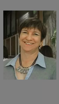 maria-teresa-berceruelo-es-ponente-en-el-ii-congreso-anaya-del-espanol